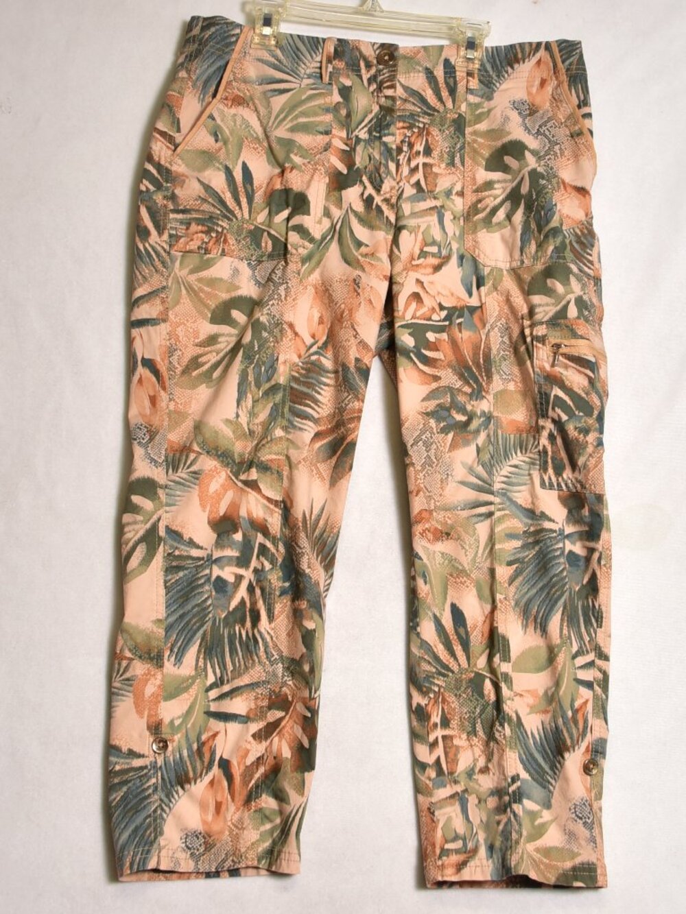 Chico's Women's Capri Pants Leaves Size US 8 Pockets
